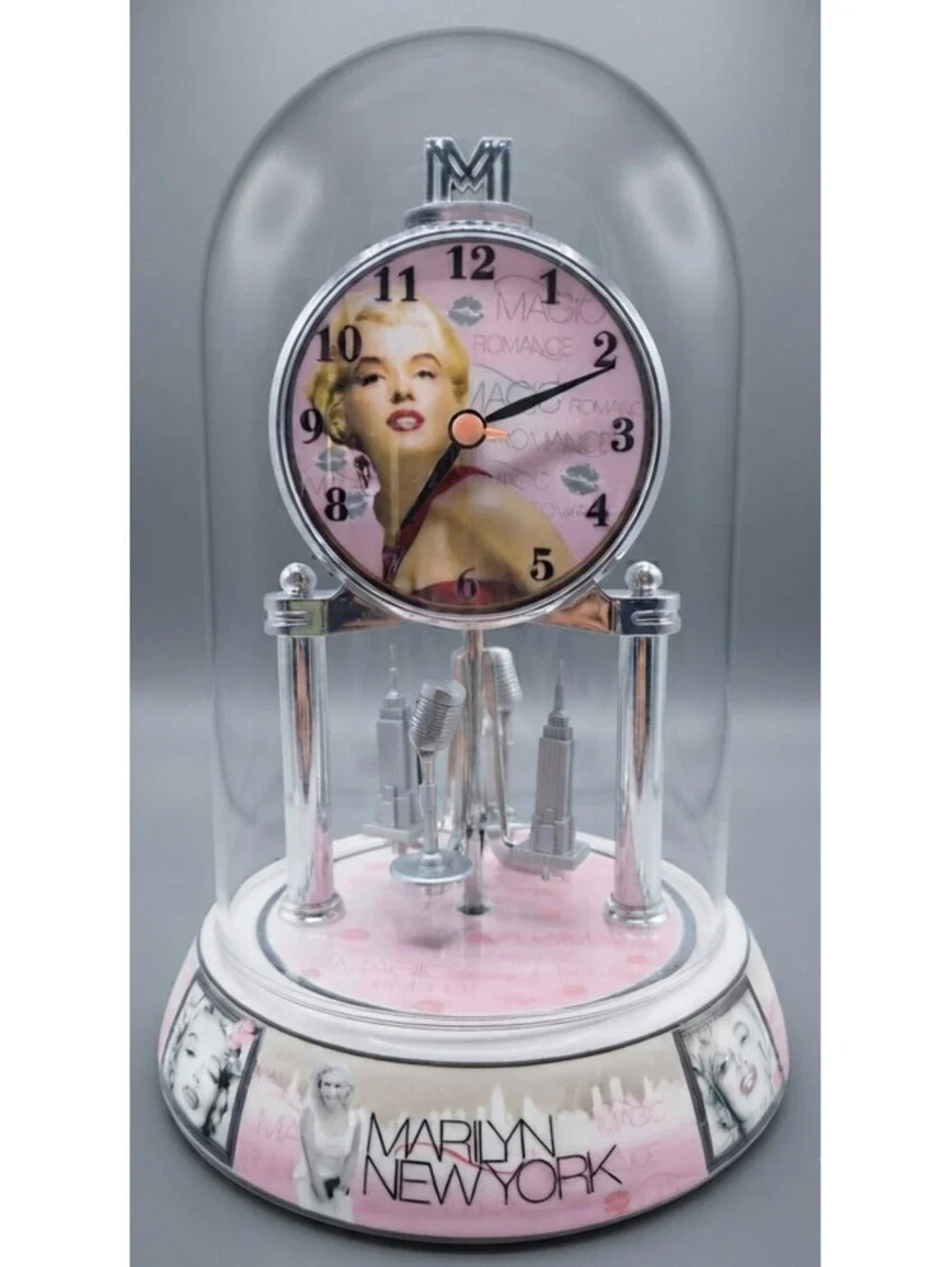Marilyn Monroe New York City Glass Dome Motion Anniversary Clock Vintage Desk